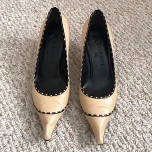 Chanel kitten heels